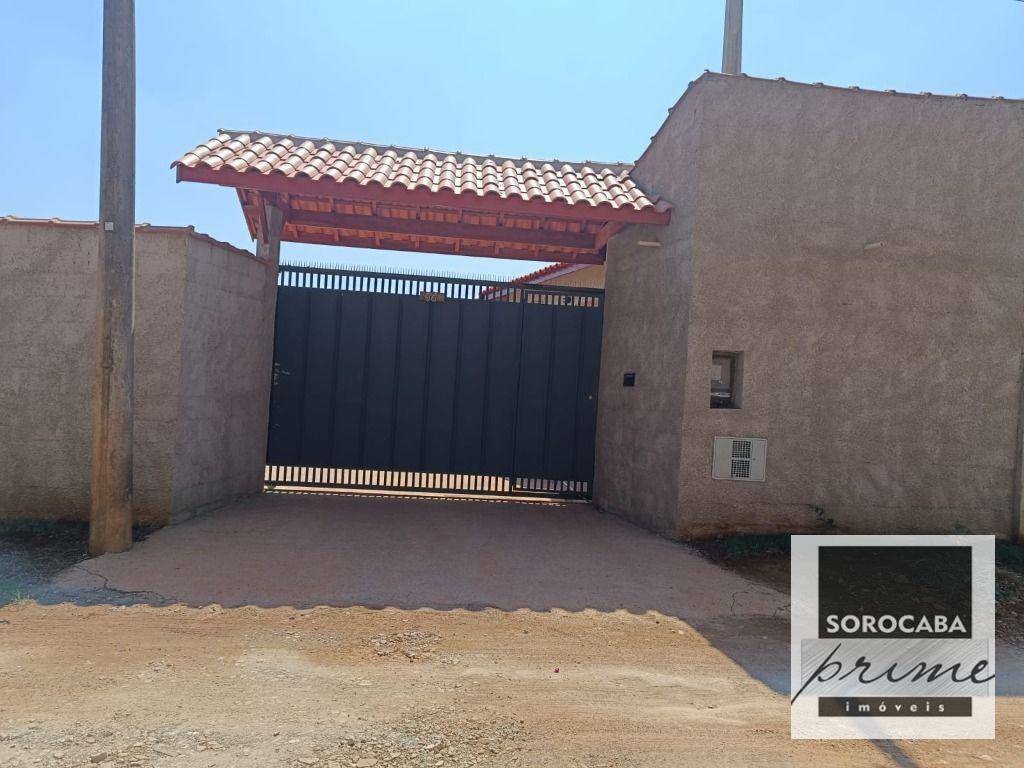 Chácara à venda com 2 quartos, 75m² - Foto 1