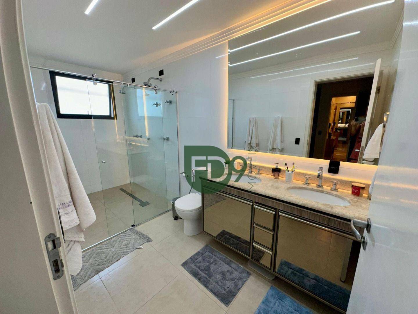 Apartamento à venda com 3 quartos, 312m² - Foto 35
