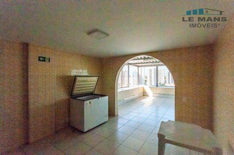 Apartamento à venda com 3 quartos, 165m² - Foto 16