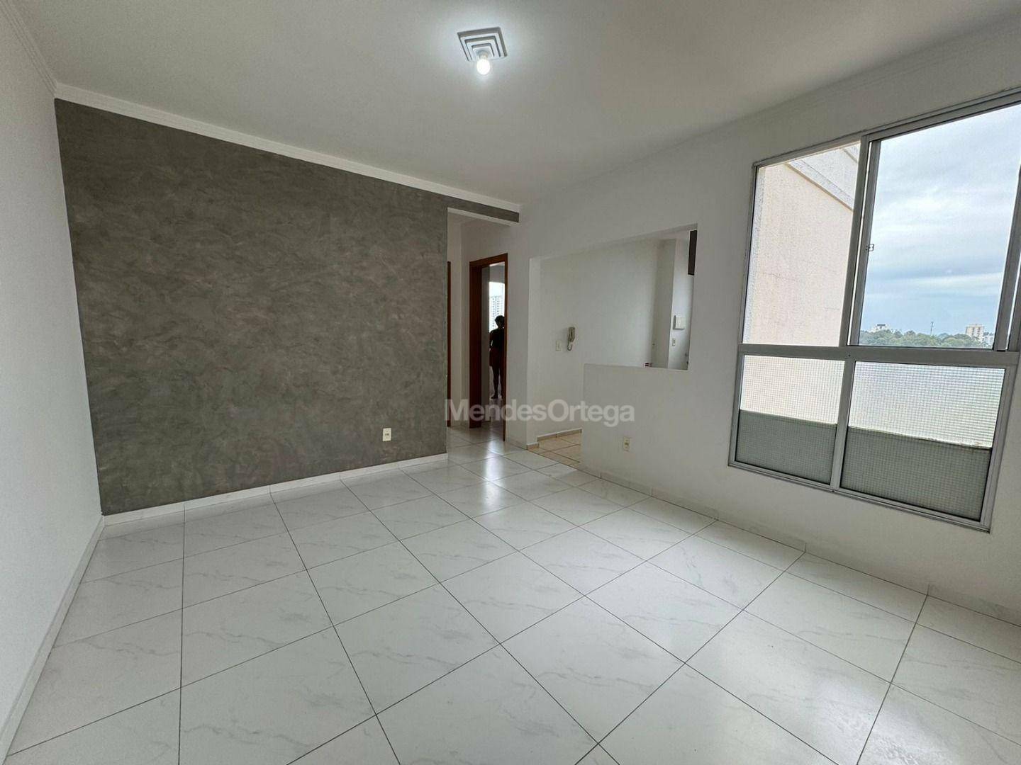 Apartamento para alugar com 2 quartos, 48m² - Foto 2