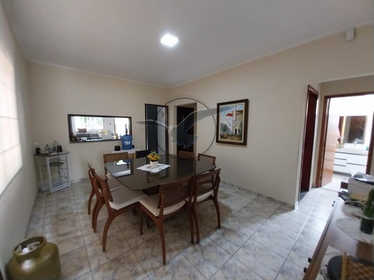 Casa à venda com 3 quartos, 250m² - Foto 6