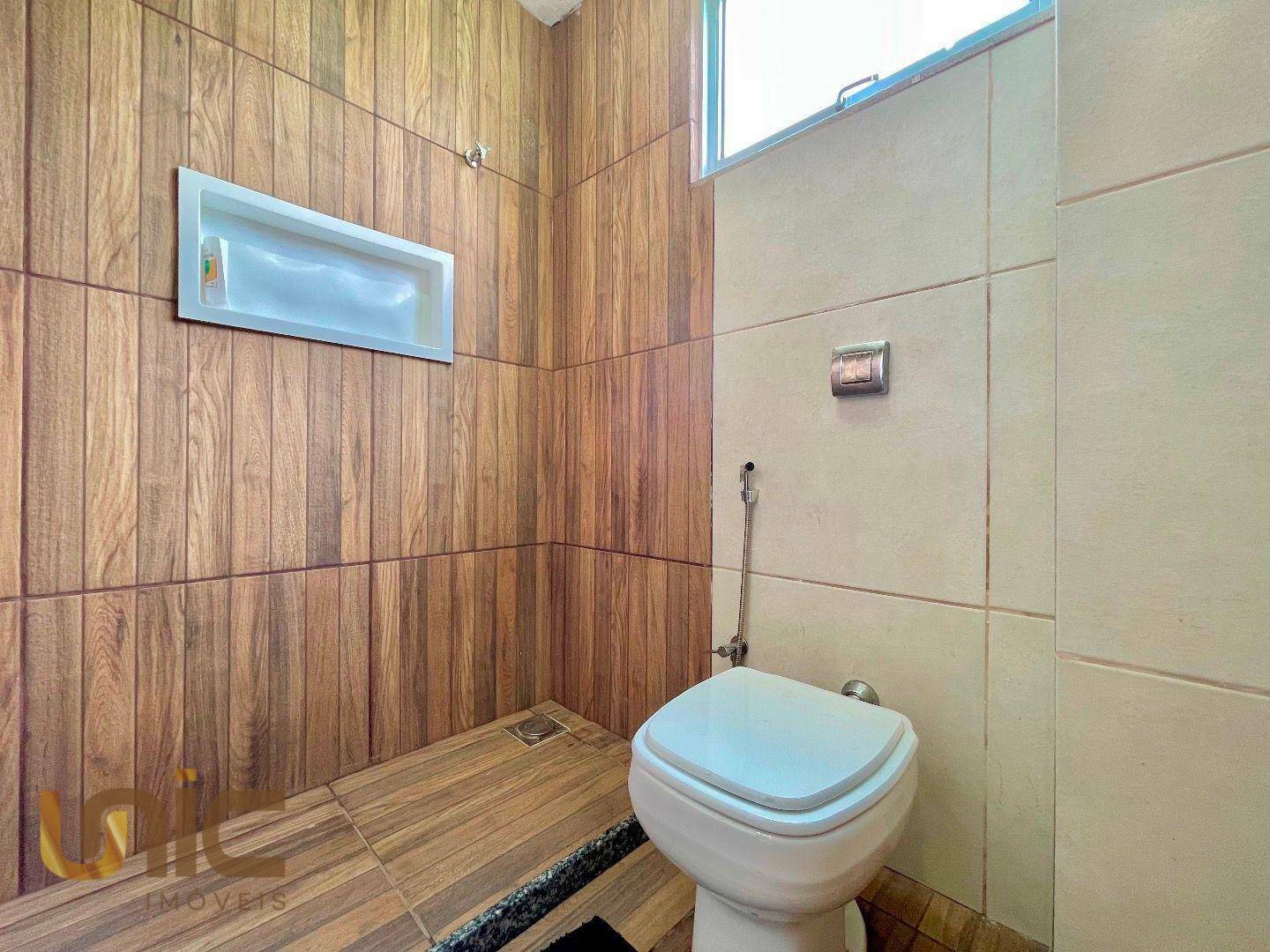 Casa de Condomínio à venda com 4 quartos, 450m² - Foto 38