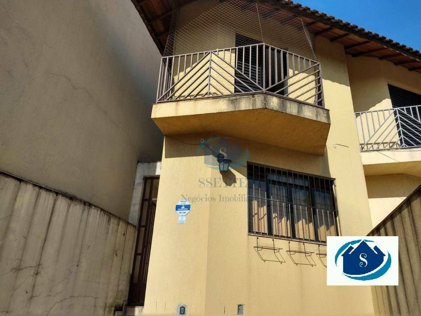 Sobrado à venda com 3 quartos, 91m² - Foto 1