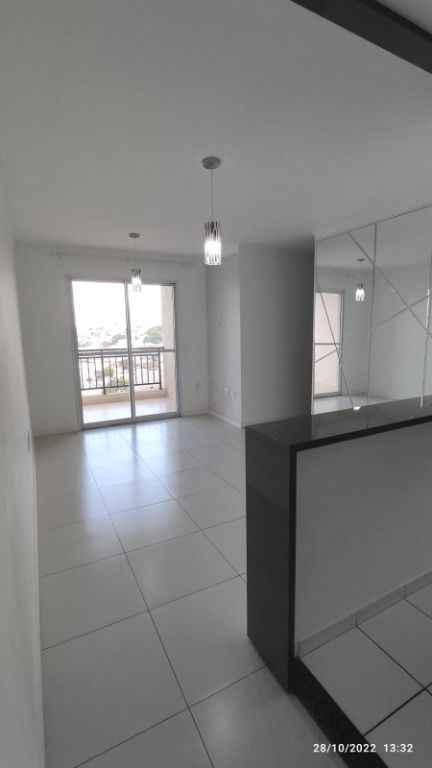 Apartamento à venda com 3 quartos, 65m² - Foto 4