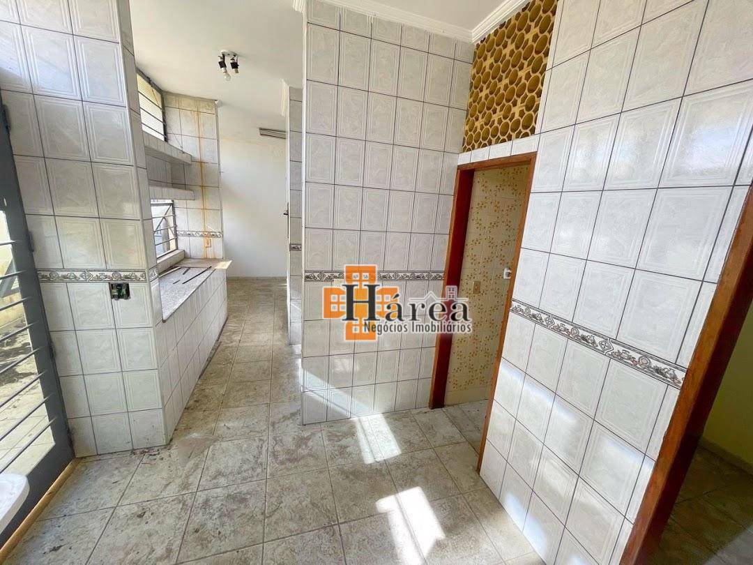 Casa à venda e aluguel, 220m² - Foto 33