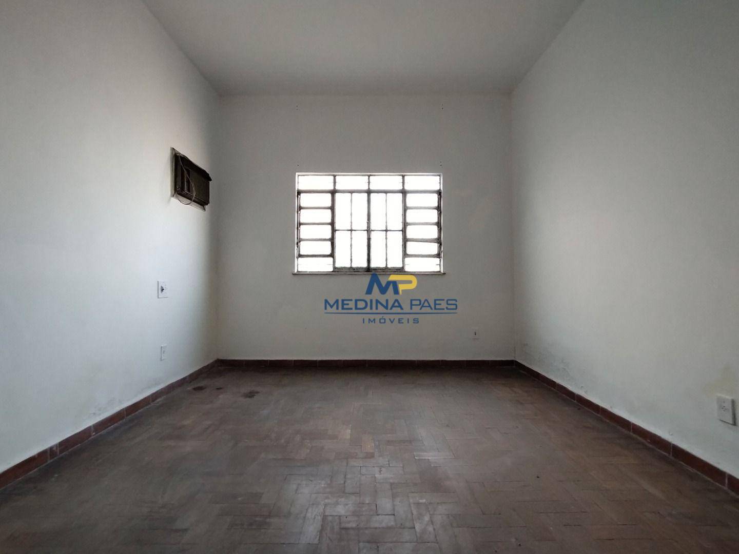 Casa à venda com 3 quartos, 157m² - Foto 17