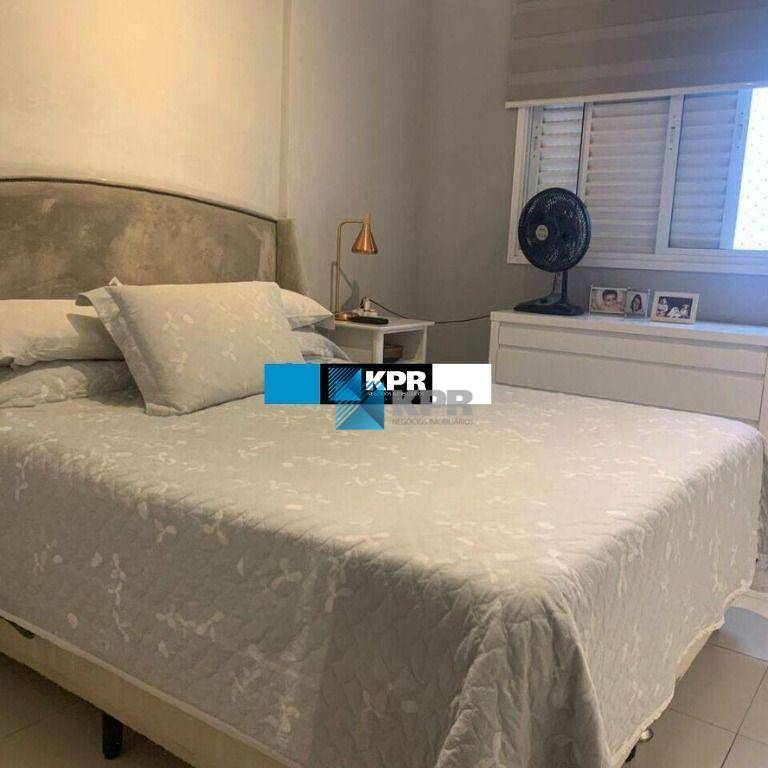 Apartamento à venda com 3 quartos, 133m² - Foto 7