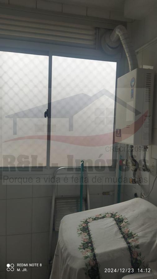 Apartamento à venda com 2 quartos, 48m² - Foto 6