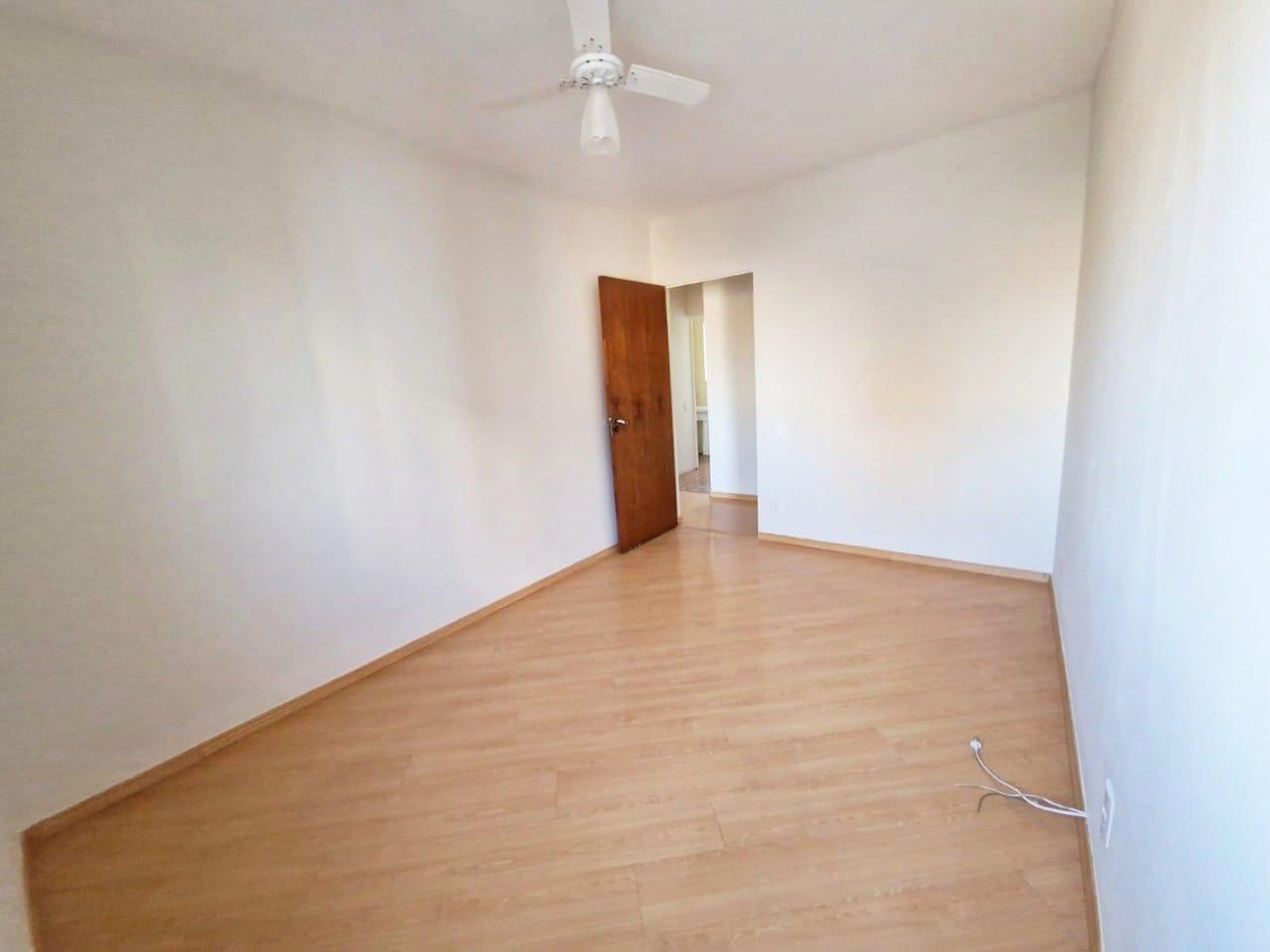 Apartamento à venda com 2 quartos, 84m² - Foto 7