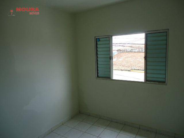 Casa para alugar com 1 quarto, 40m² - Foto 9