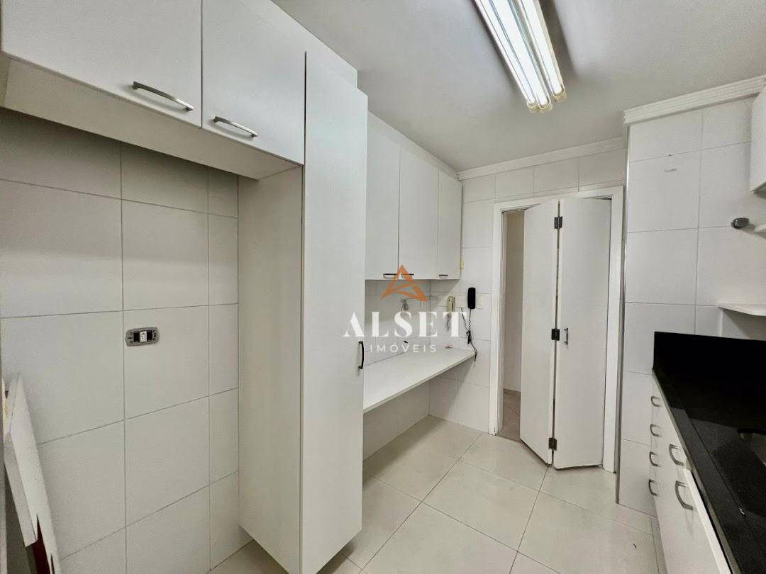 Apartamento à venda com 3 quartos, 78m² - Foto 8