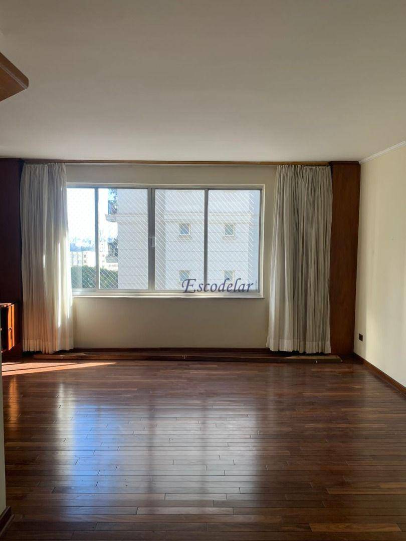 Apartamento à venda com 3 quartos, 180m² - Foto 1