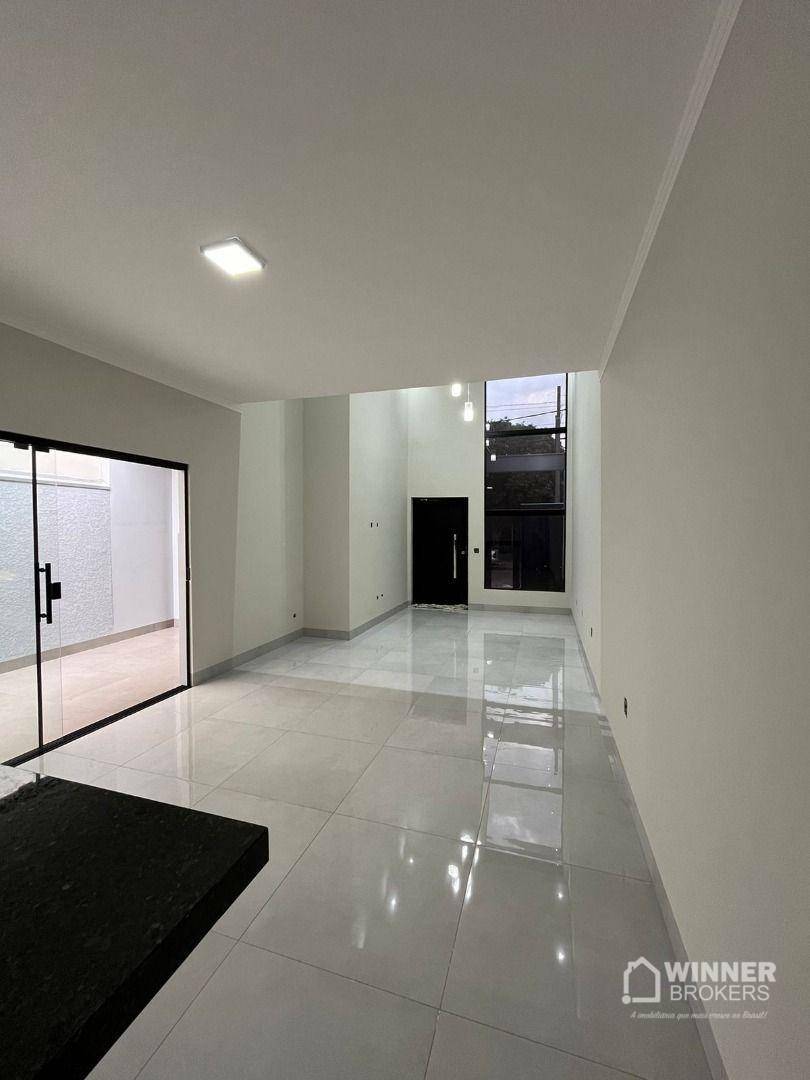 Casa à venda com 3 quartos, 99m² - Foto 7