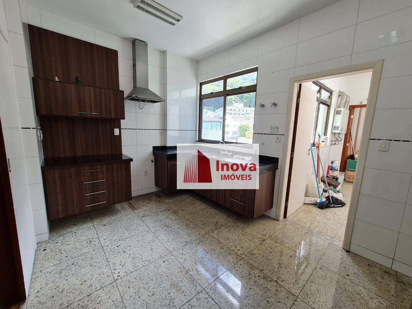 Apartamento à venda com 4 quartos, 160m² - Foto 32