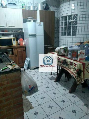 Sobrado à venda com 4 quartos, 200m² - Foto 2