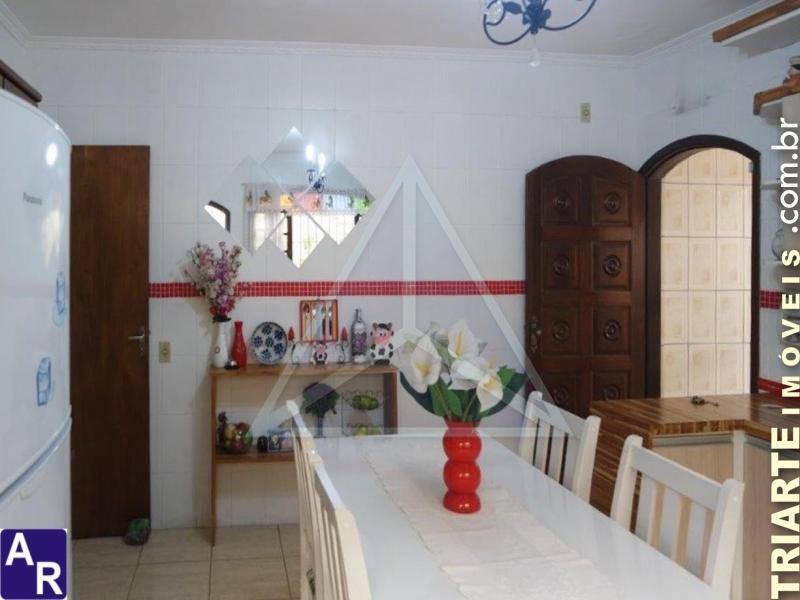 Casa à venda com 2 quartos, 105m² - Foto 10