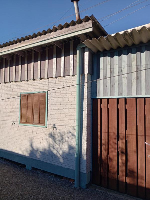 Casa à venda com 3 quartos, 100m² - Foto 17