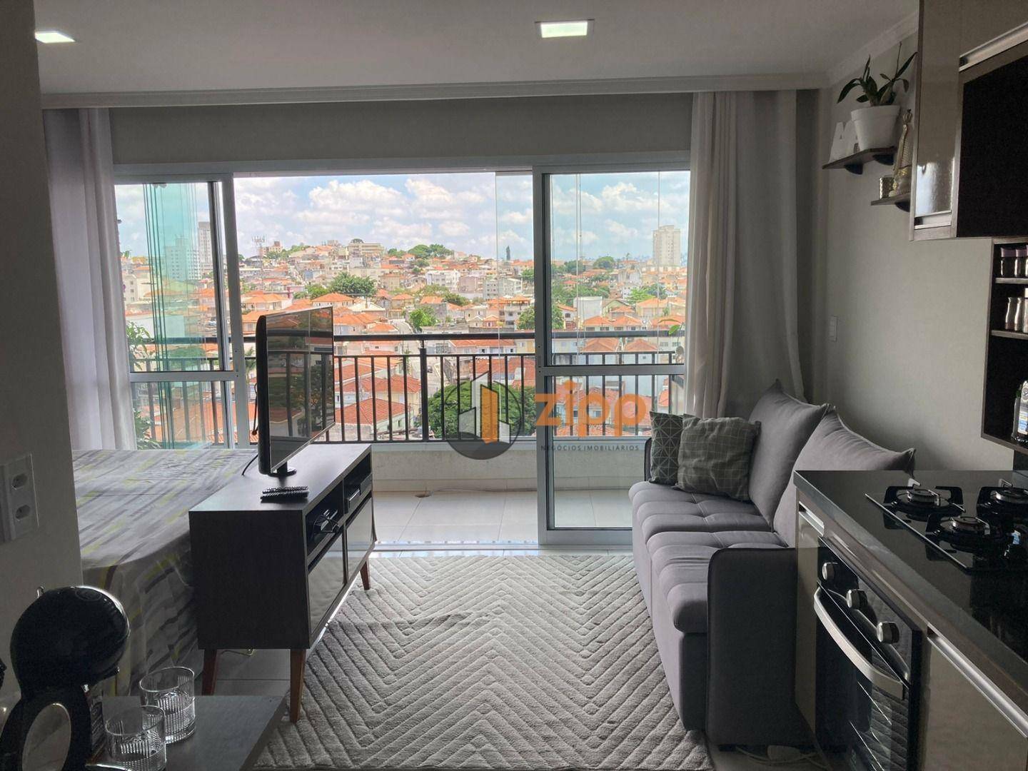 Apartamento à venda com 1 quarto, 32m² - Foto 1