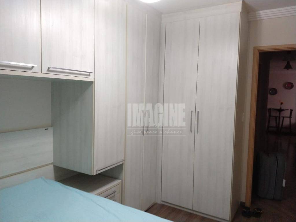 Apartamento à venda com 3 quartos, 83m² - Foto 14