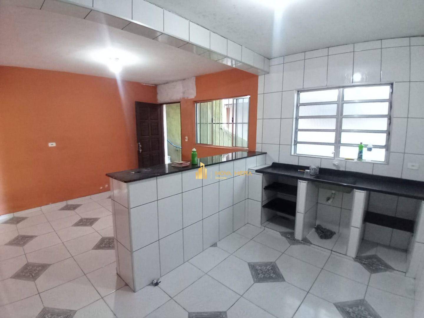 Casa para alugar com 2 quartos, 90m² - Foto 6