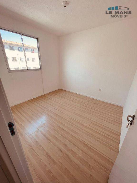 Apartamento à venda com 2 quartos, 60m² - Foto 18