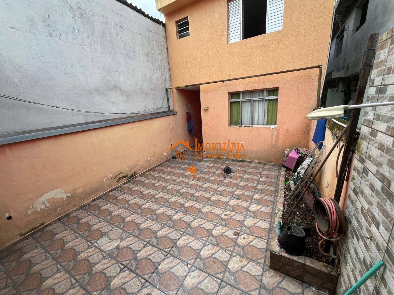 Sobrado à venda com 3 quartos, 200m² - Foto 44