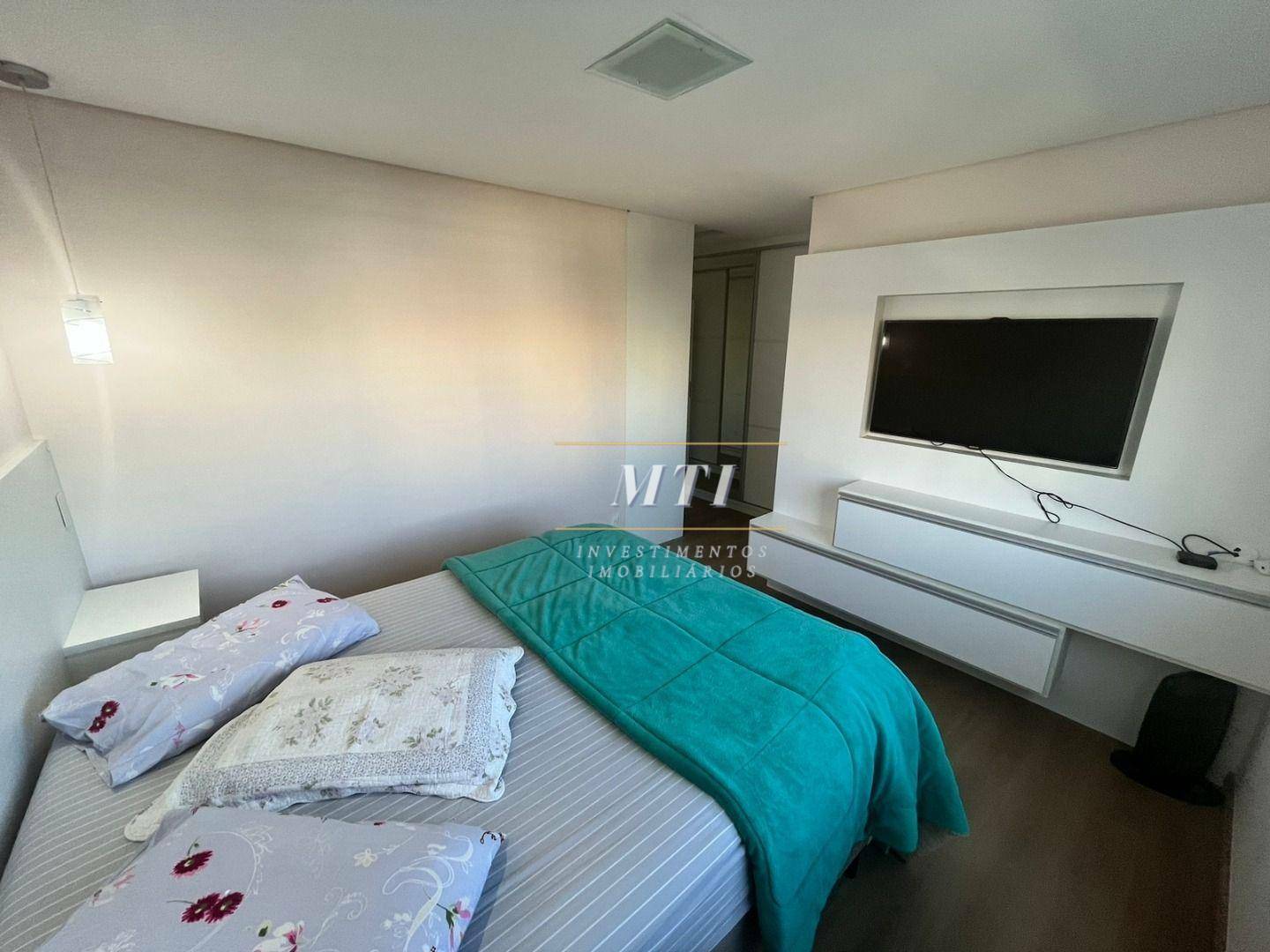 Apartamento à venda com 4 quartos, 155m² - Foto 10