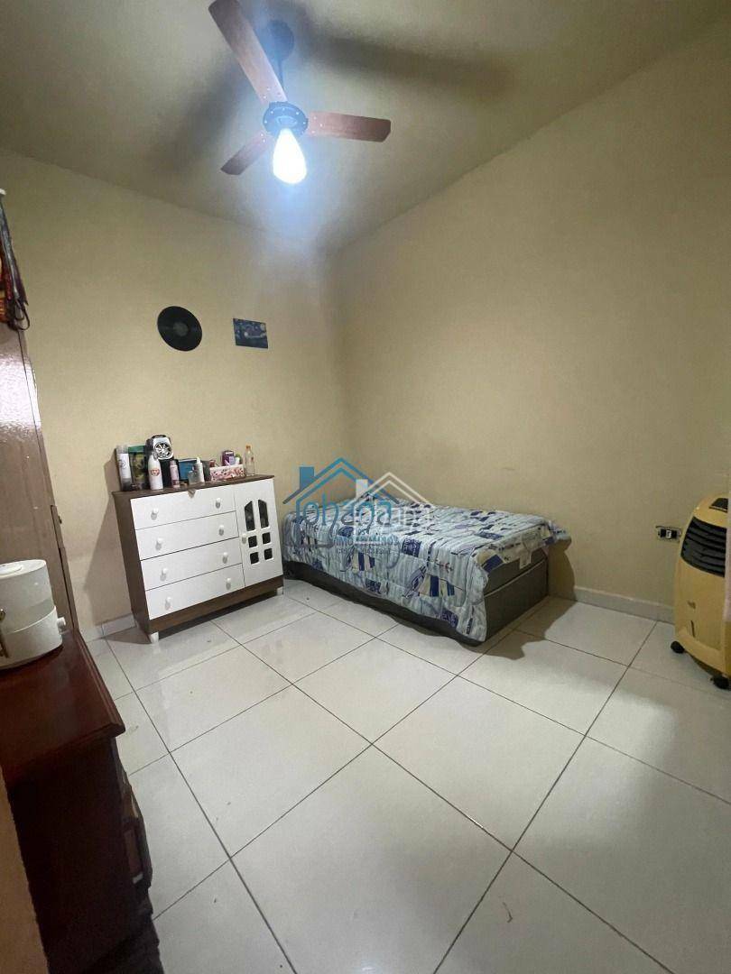 Casa à venda com 3 quartos, 212m² - Foto 5
