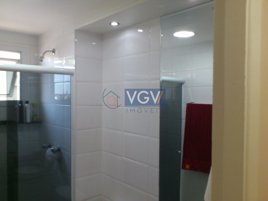 Apartamento à venda com 2 quartos, 55m² - Foto 11