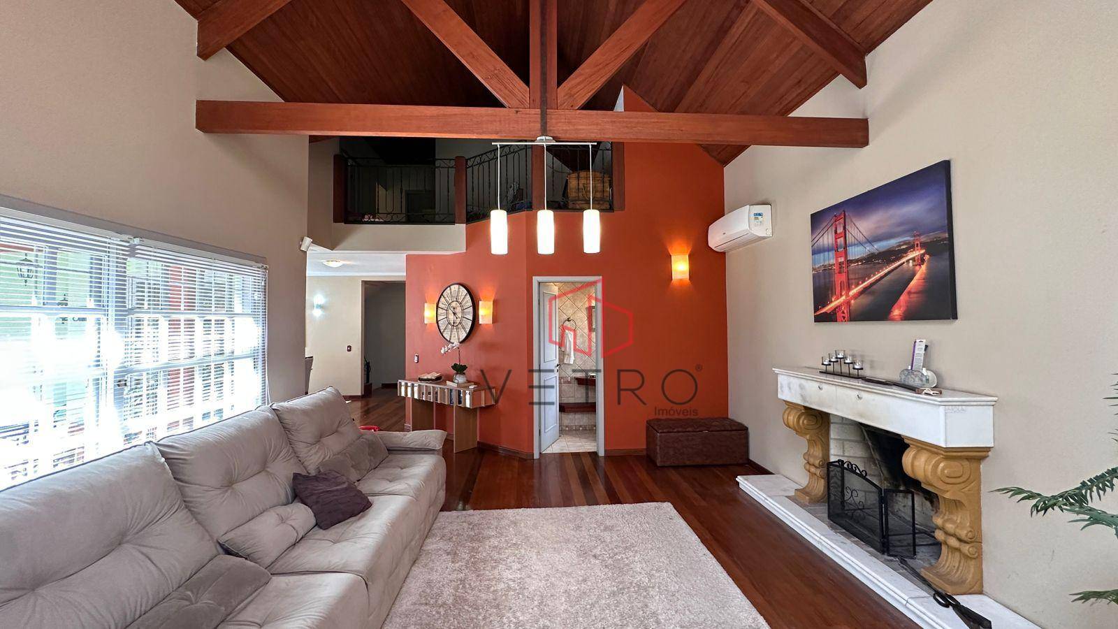 Casa, 4 quartos, 253 m² - Foto 4