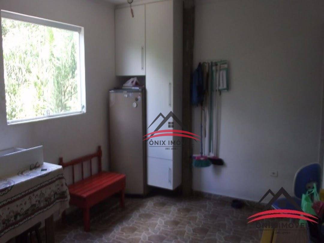 Casa de Condomínio à venda com 2 quartos, 180m² - Foto 18