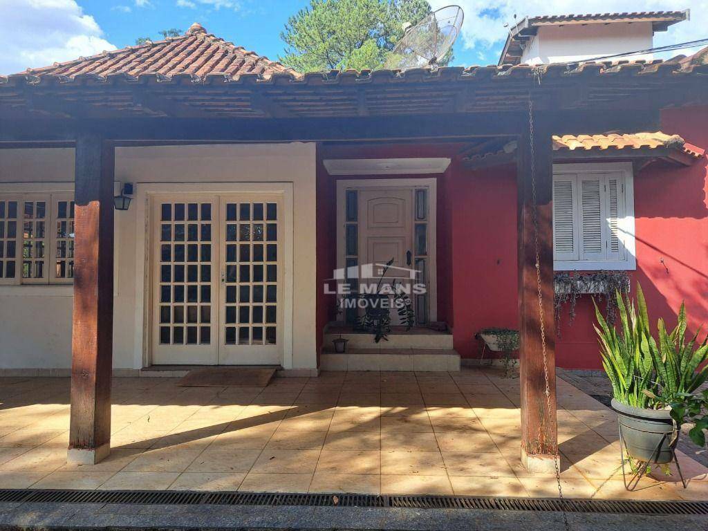 Casa para alugar com 3 quartos, 157m² - Foto 4