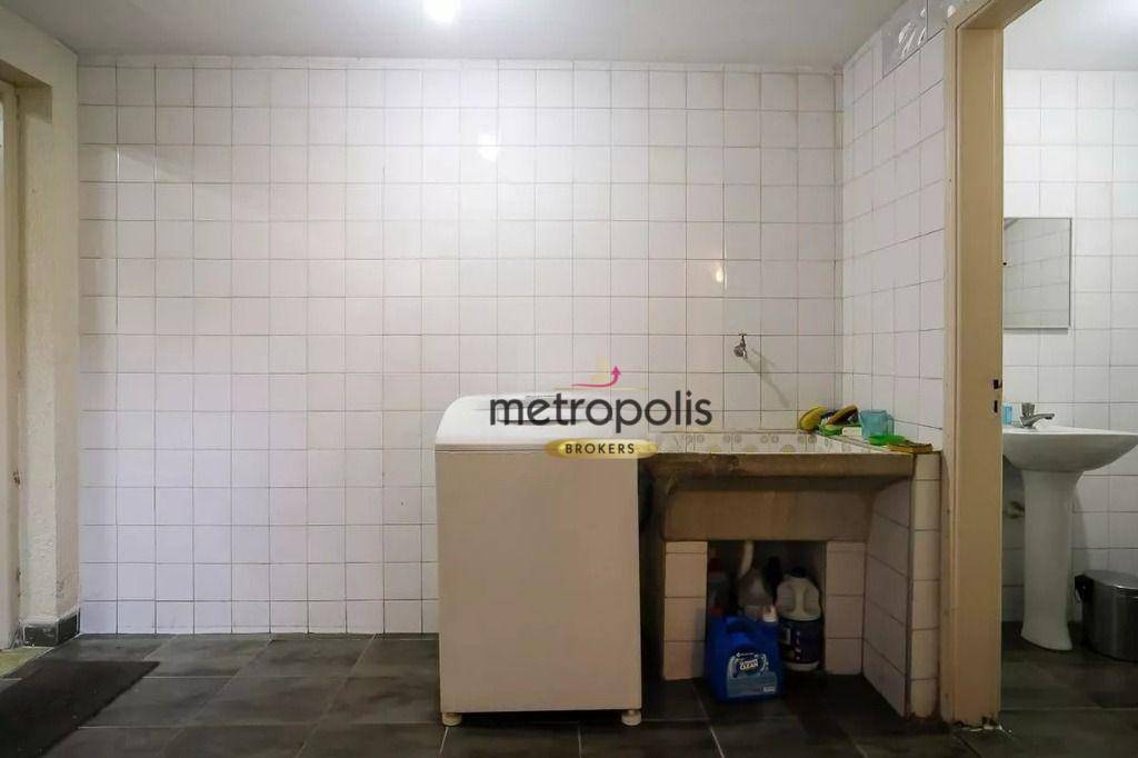 Sobrado à venda com 4 quartos, 215m² - Foto 13