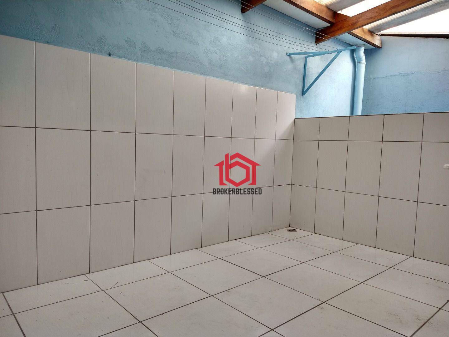 Casa para alugar com 2 quartos, 125M2 - Foto 14