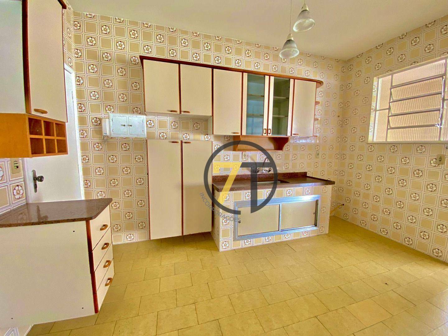 Apartamento à venda com 4 quartos, 260m² - Foto 8