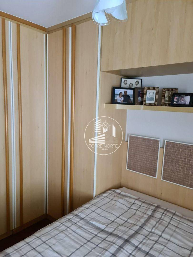 Apartamento à venda com 1 quarto, 45m² - Foto 18