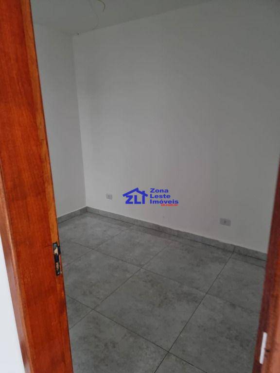 Apartamento à venda com 2 quartos, 40m² - Foto 5