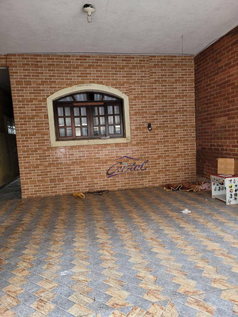 Casa à venda com 3 quartos, 200m² - Foto 2