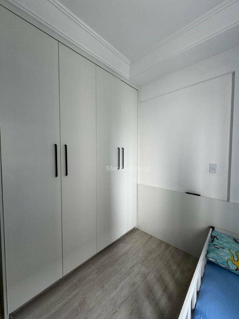 Apartamento à venda com 3 quartos, 95m² - Foto 20