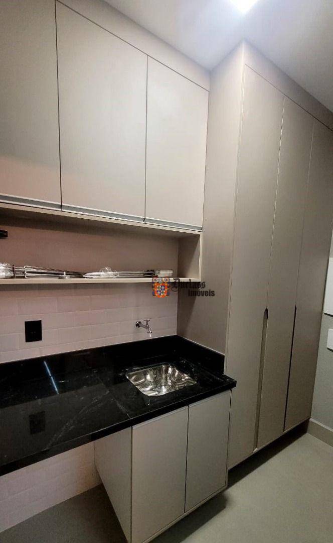 Sobrado à venda com 3 quartos, 201m² - Foto 7