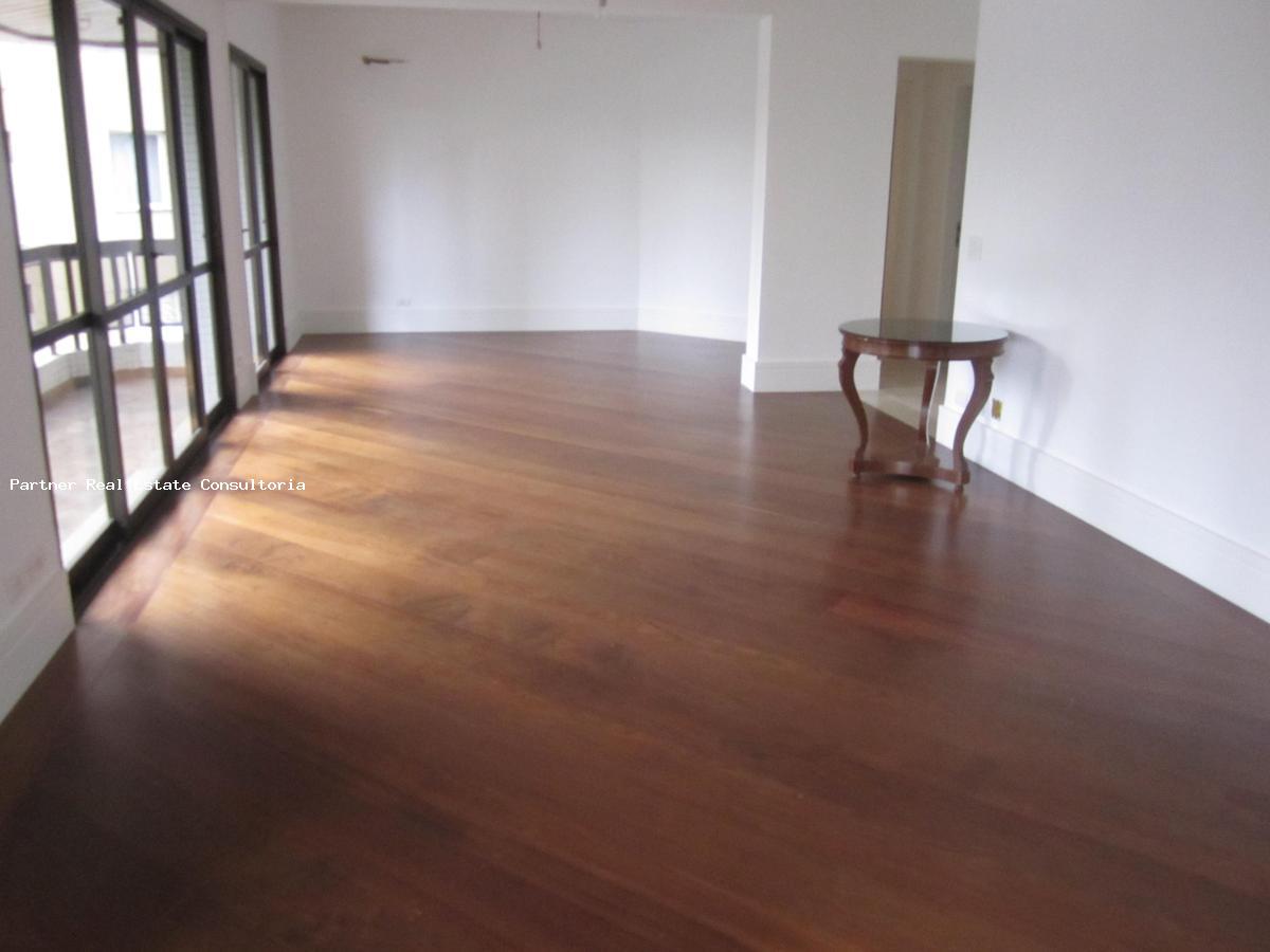 Apartamento à venda com 3 quartos, 210m² - Foto 5