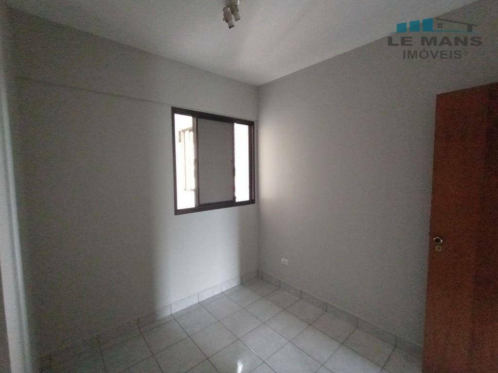 Apartamento à venda com 3 quartos, 74m² - Foto 16