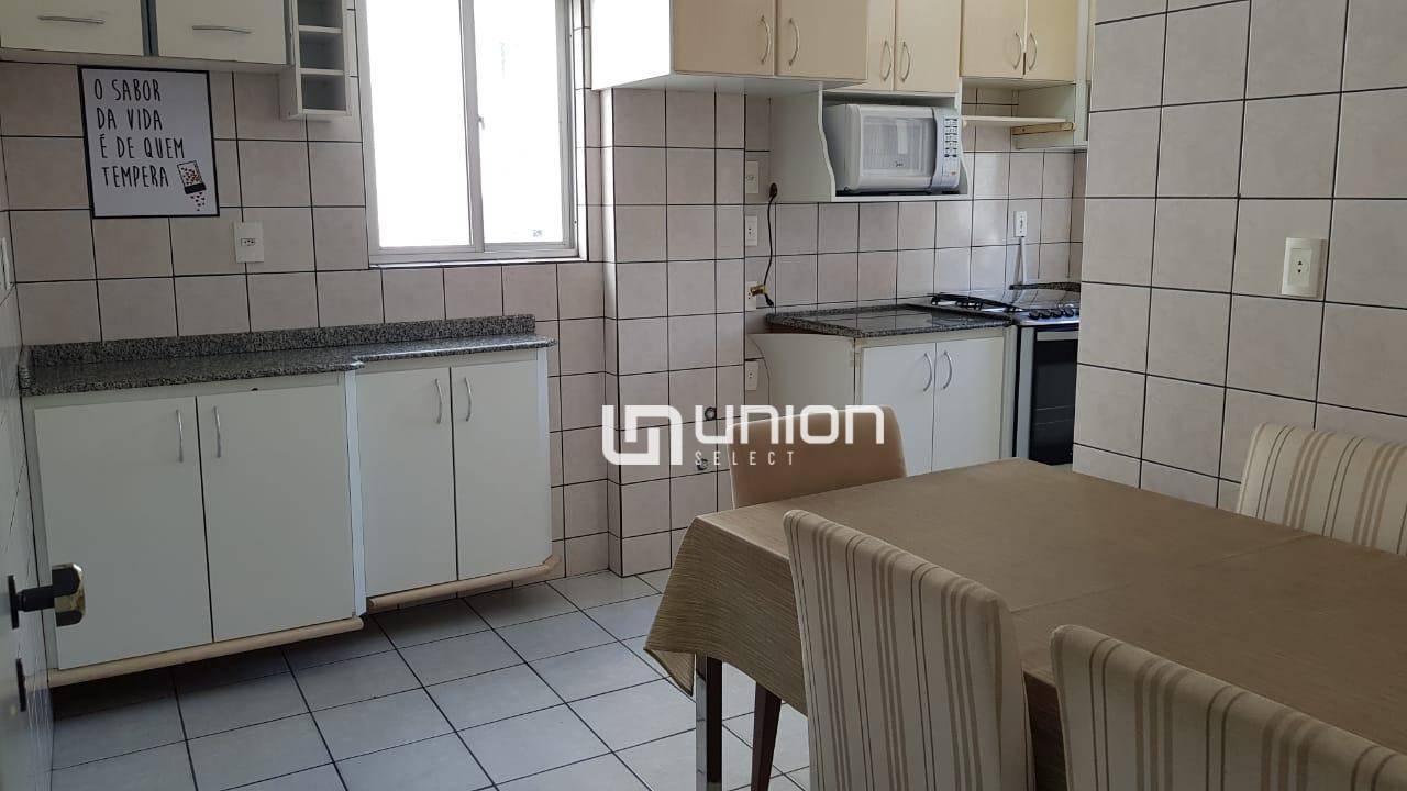 Apartamento à venda com 2 quartos, 85m² - Foto 9