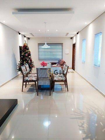 Sobrado à venda com 3 quartos, 190m² - Foto 2