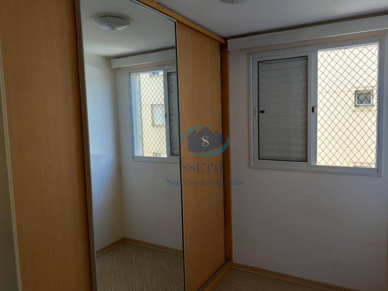 Apartamento à venda com 2 quartos, 64m² - Foto 13