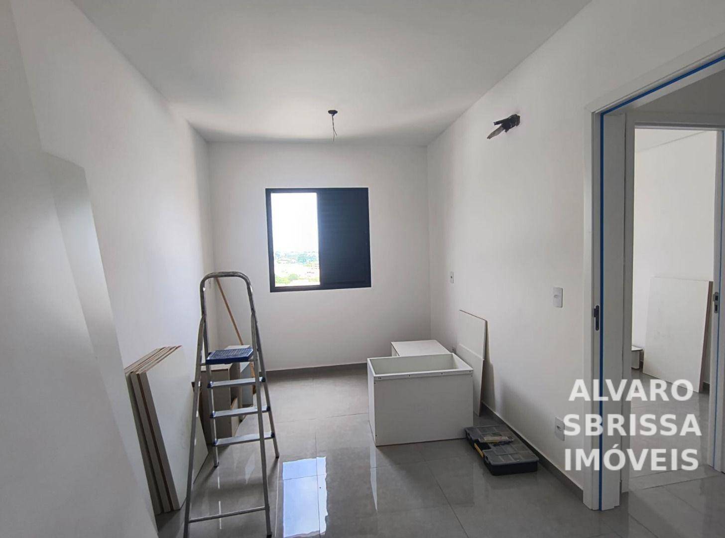 Apartamento à venda com 2 quartos, 60m² - Foto 7