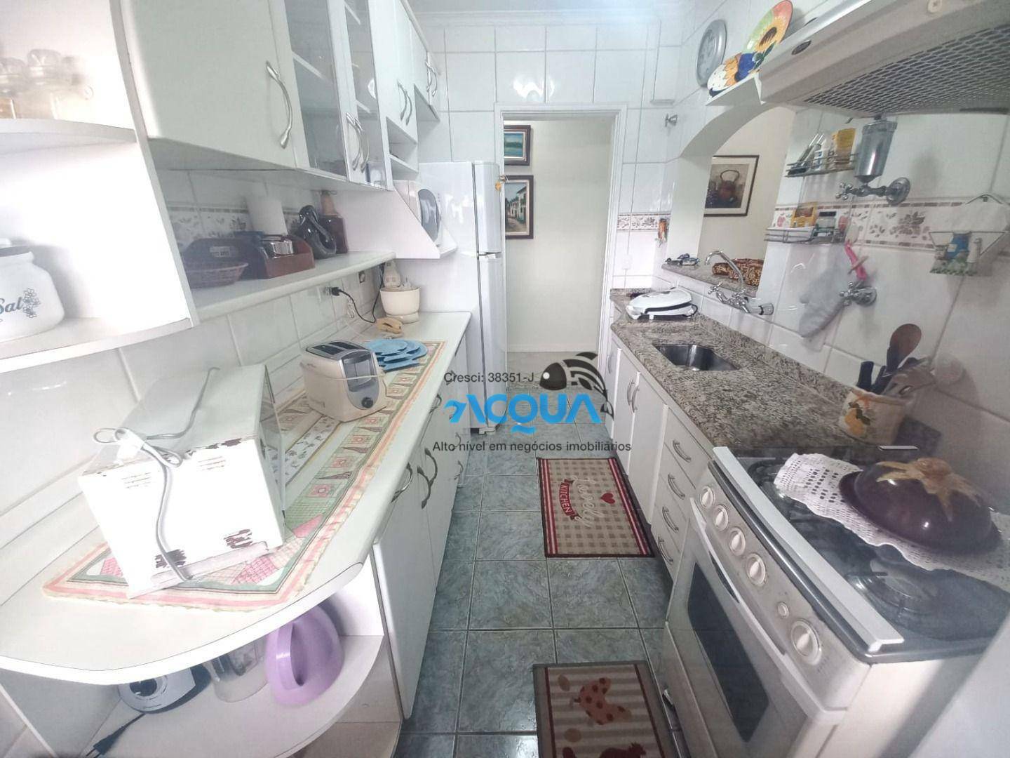 Cobertura à venda com 4 quartos, 220m² - Foto 4