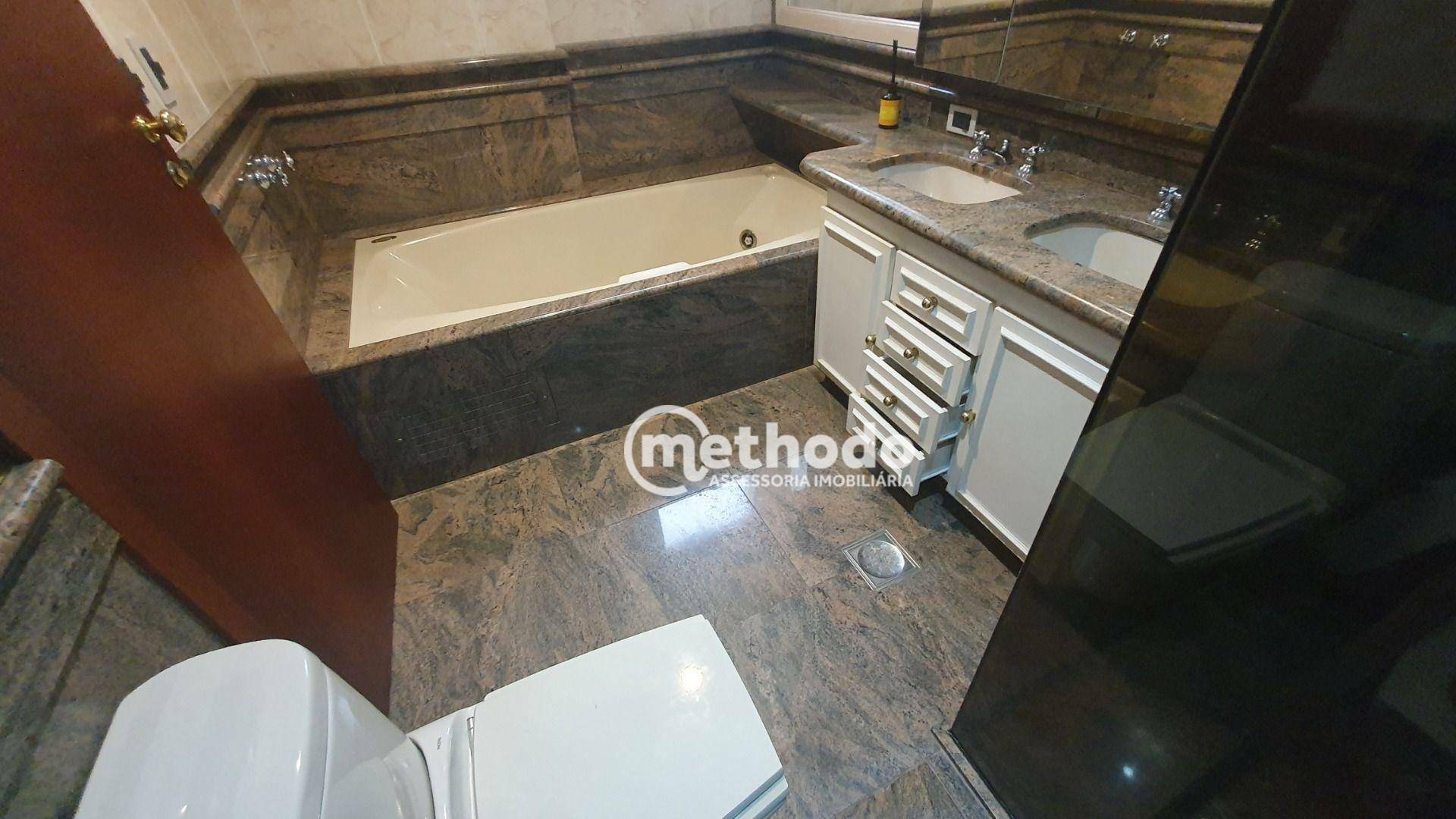 Apartamento para alugar com 4 quartos, 235m² - Foto 41