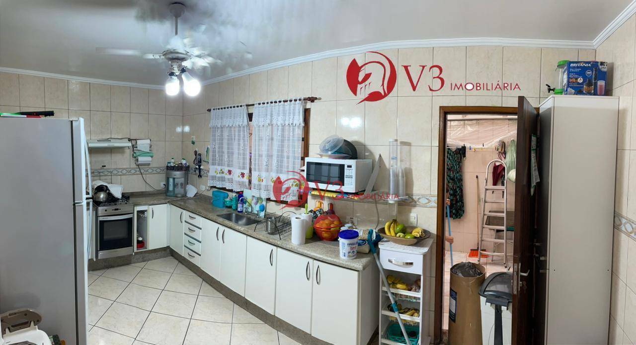 Sobrado à venda com 3 quartos, 180m² - Foto 7