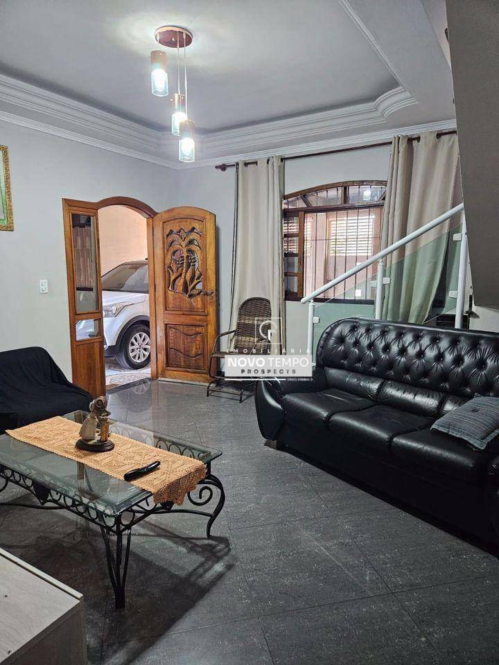Casa à venda com 3 quartos, 200m² - Foto 3